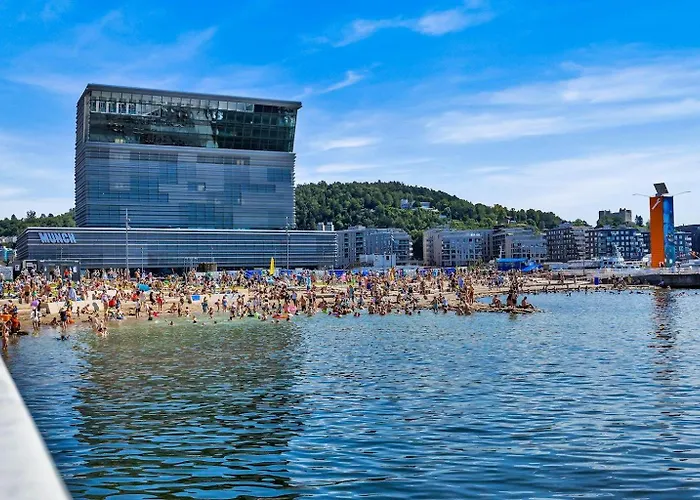 Super By S & Karl Johan